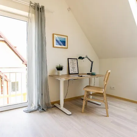 Seaview House With Fireplace * Puck