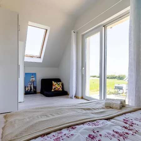 Seaview House With Fireplace *