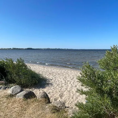 Seaview House With Fireplace Nyaraló *