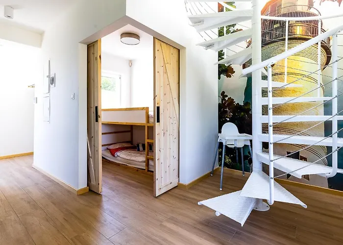 Seaview House With Fireplace Пуцк