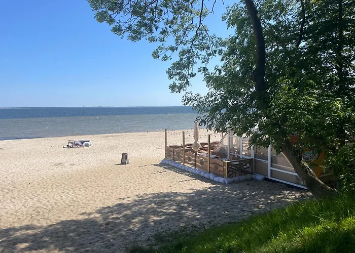 Дом отдыха Seaview House With Fireplace Пуцк